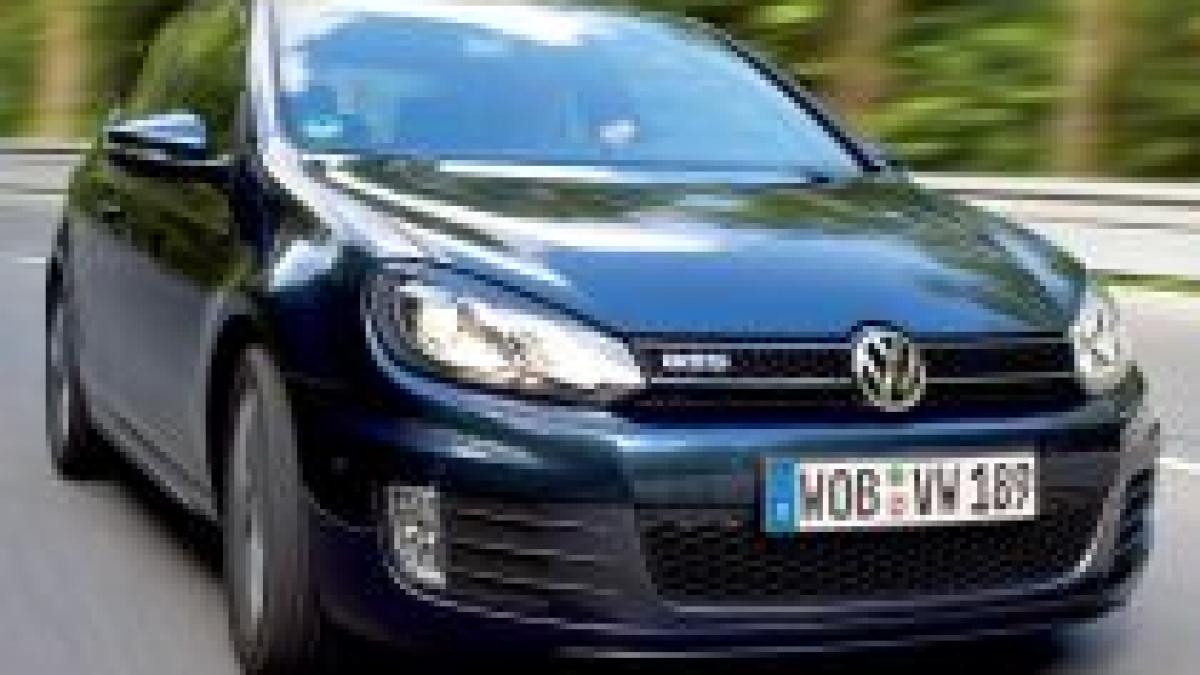 Volkswagen lansează pe piaţă noul Golf GTD - un model mai puternic şi mai economic (FOTO)