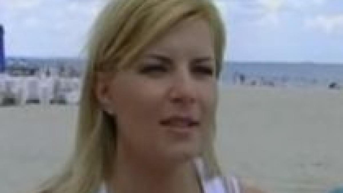 Elena Udrea a inspectat starea plajelor de la Marea Neagră (VIDEO)