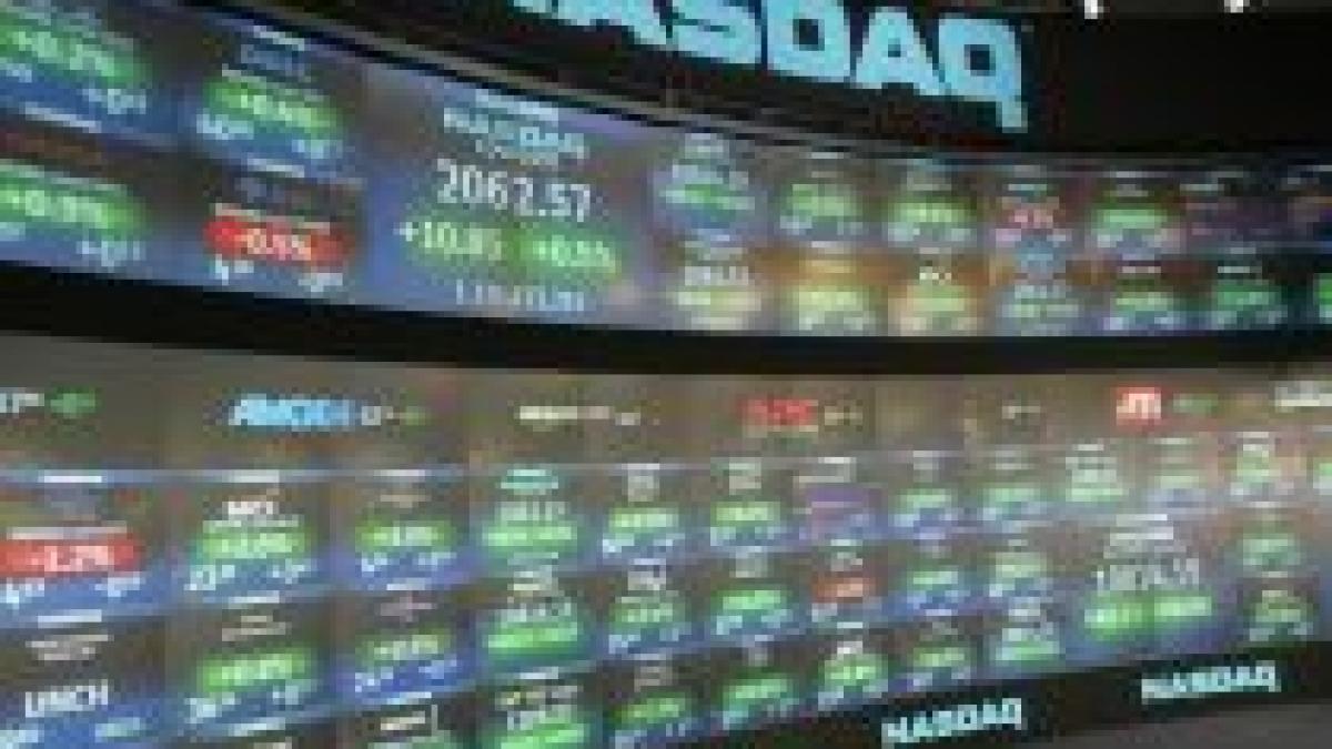 Nasdaq creşte, dar sectorul bancar trage în jos Dow şi S&P 500
