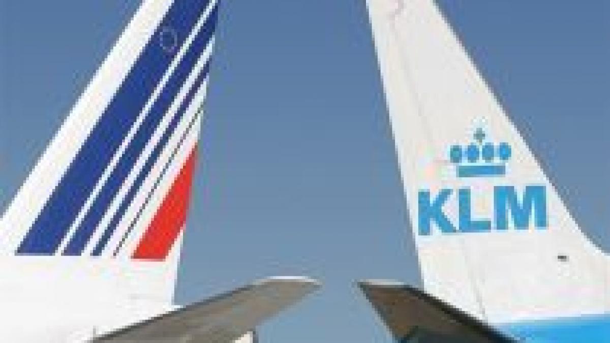 Air France-KLM ar putea desfiinţa 3.000 de locuri de muncă