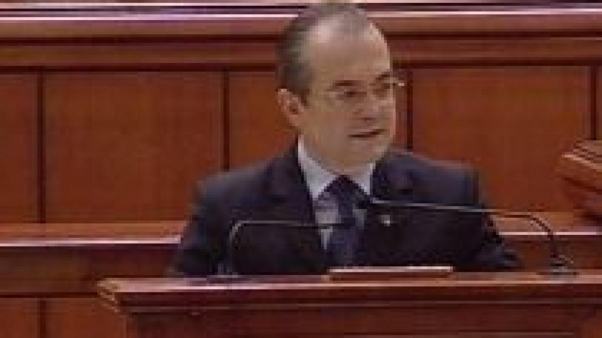 Guvernul şi-a asumat răspunderea pe Codurile penal şi civil, în faţa Camerelor reunite