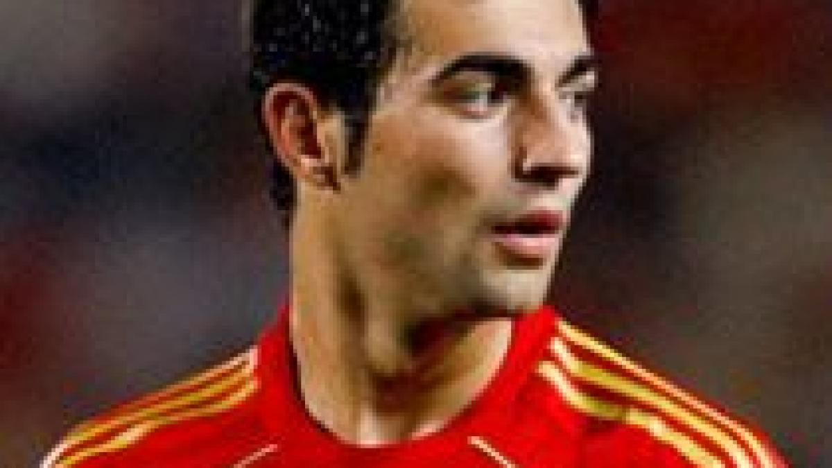 Real Madrid cumpără în sfâşit un spaniol! Raul Albiol vine de la Valencia pentru 15 milioane de euro