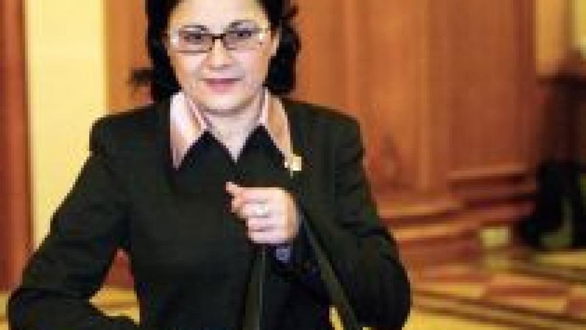 Tezele unice vor fi înlocuite cu un examen de tipul testărilor internaţionale
