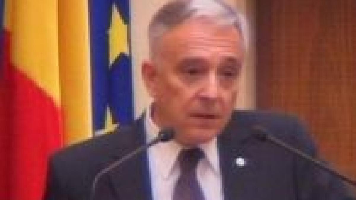 Mugur Isărescu: Cei care cred că ştiu cum va evolua criza sunt fie aroganţi fie mincinoşi (VIDEO)