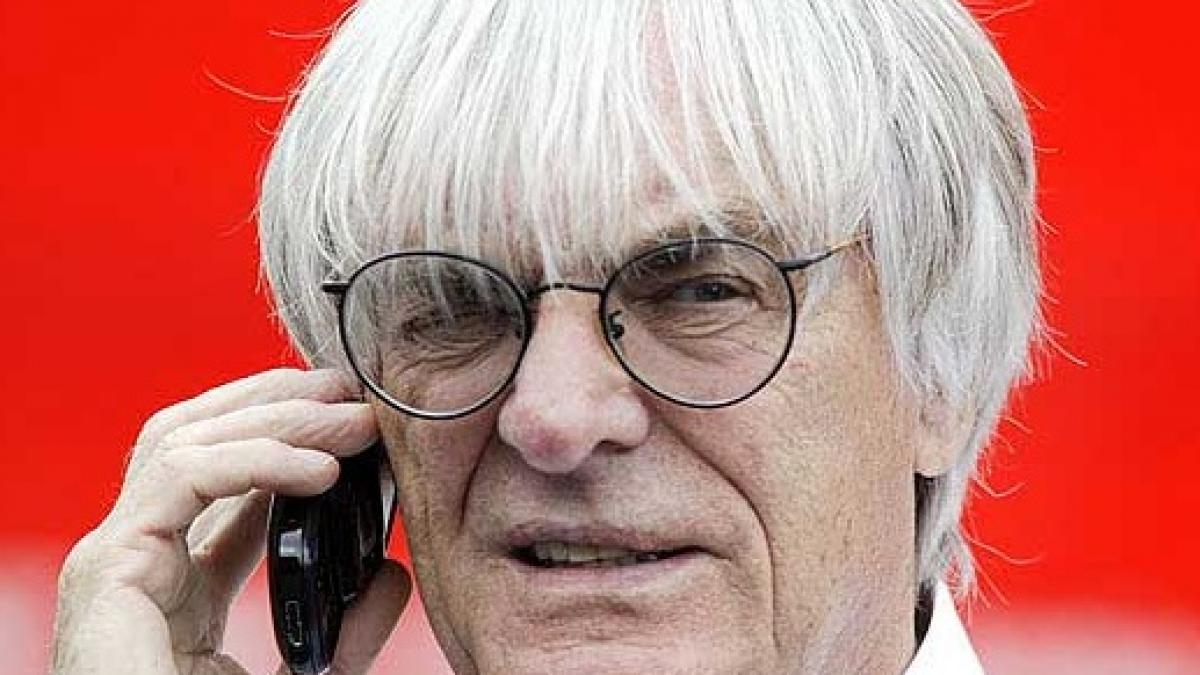 Bernie Ecclestone preferă regimurile totalitare &#537;i îi laudă pe Adolf Hitler &#537;i Max Mosley