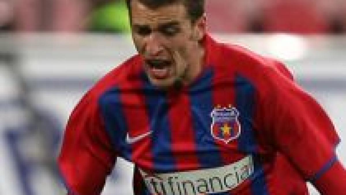 Steaua şi Dinamo dau afară "caii troieni". Lovin spre 1860 Munchen, Izvoranu spre Astra