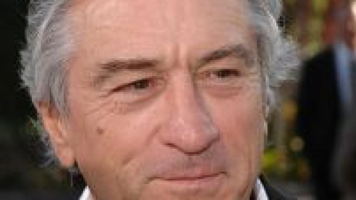 Robert De Niro, furat de un milion de dolari. Tablourile tatălui său, vândute fără acordul actorului