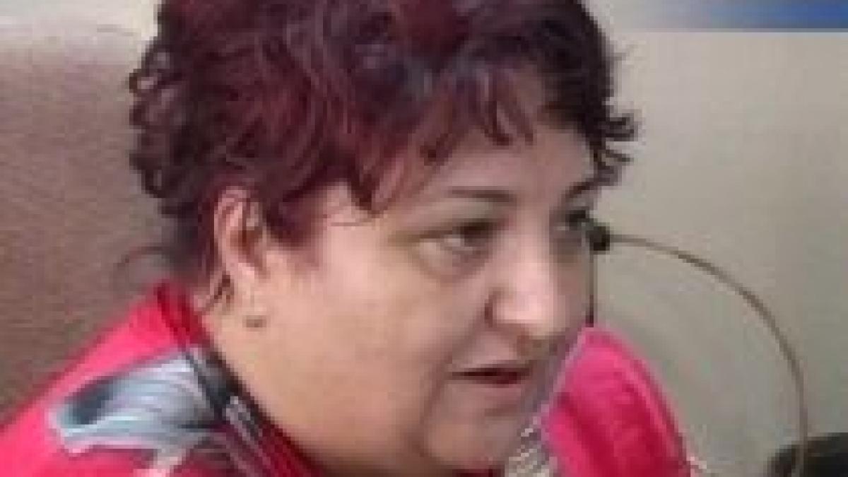 Fostul director al DSP Arad câştigă stând acasă, în concediu medical, mai mult decât directorul actual