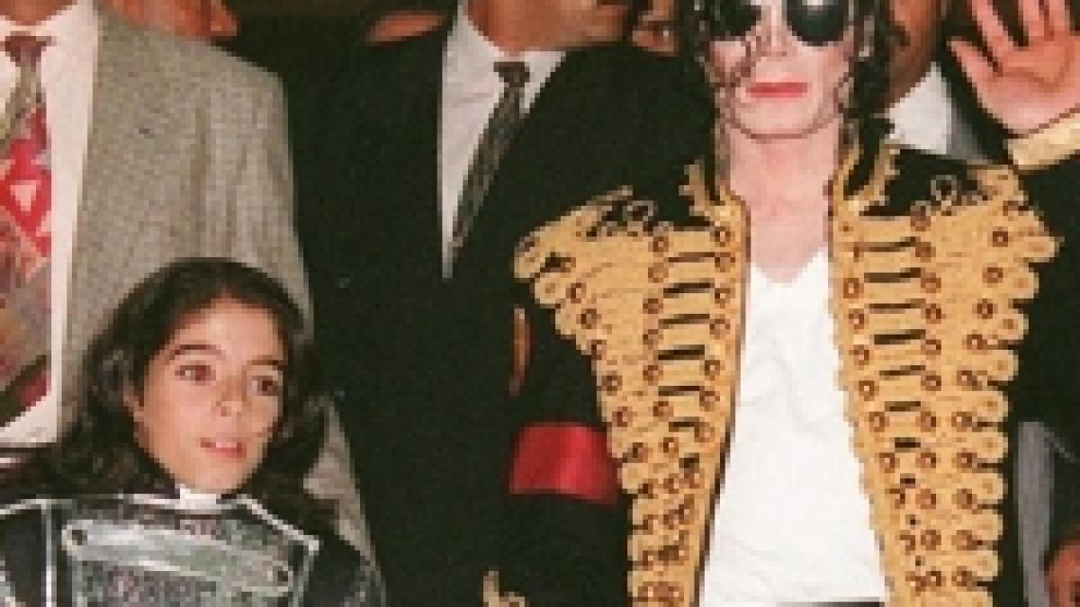 Michael Jackson ar fi avut un fiu nelegitim (VIDEO)