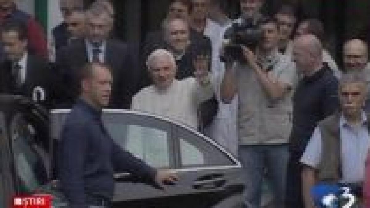 Papa Benedict, externat după ce a suferit o intervenţie chirurgicală (VIDEO)