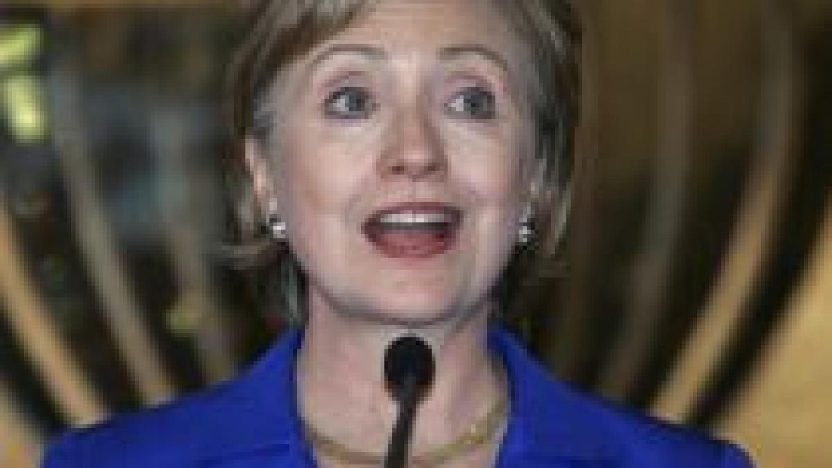 Clinton promite să apere statele din Golf de armele iraniene
