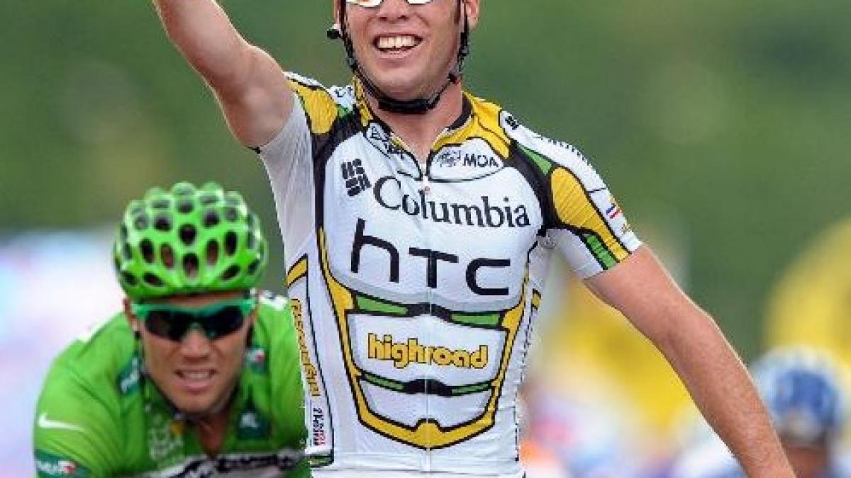 Turul Franţei se încheie: Cavendish cucereşte Parisul, dar Contador se încununează iar "Rege"