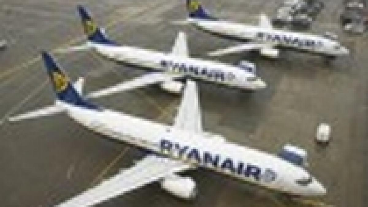 Ryanair anunţă profit de 195 milioane dolari. Compania aeriană vrea să taxeze pasagerii pentru folosirea toaletei