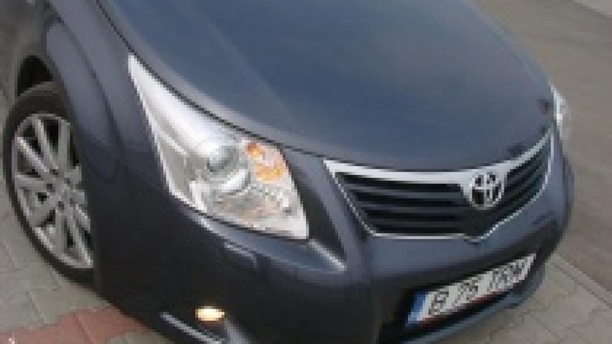 Prima scădere a vânzărilor Toyota din 1999, -26%