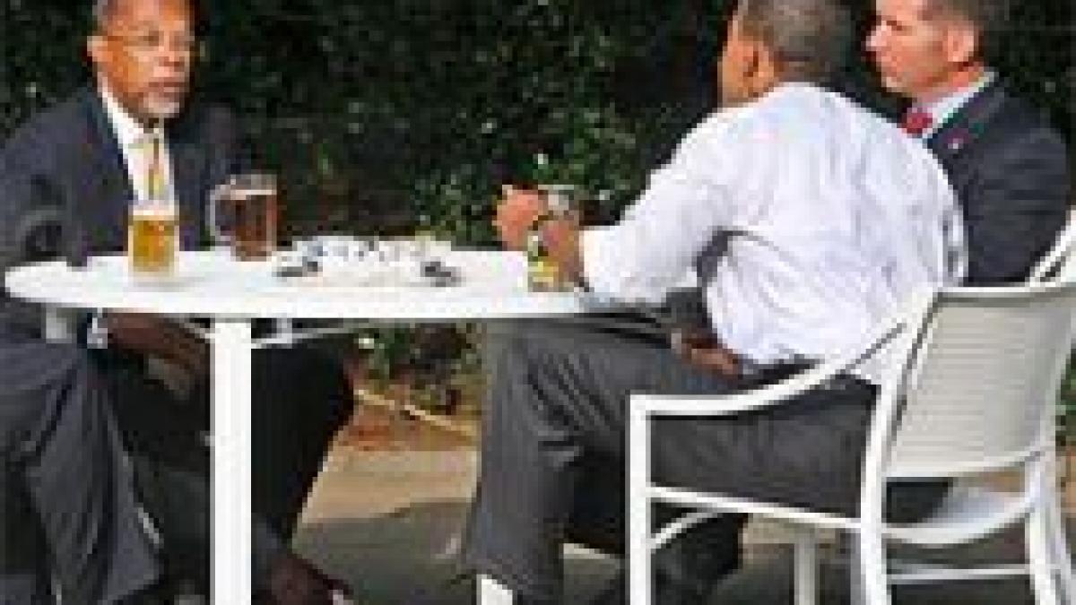 ?Beer Summit?: Obama pierde din popularitate în scandalul arestării profesorului de culoare, dar invită protagoniştii la o bere