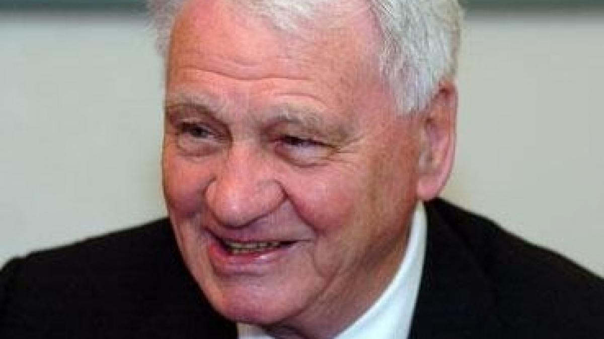 Sir Bobby Robson a fost învins de cancer şi a murit la vârsta de 76 de ani (VIDEO)