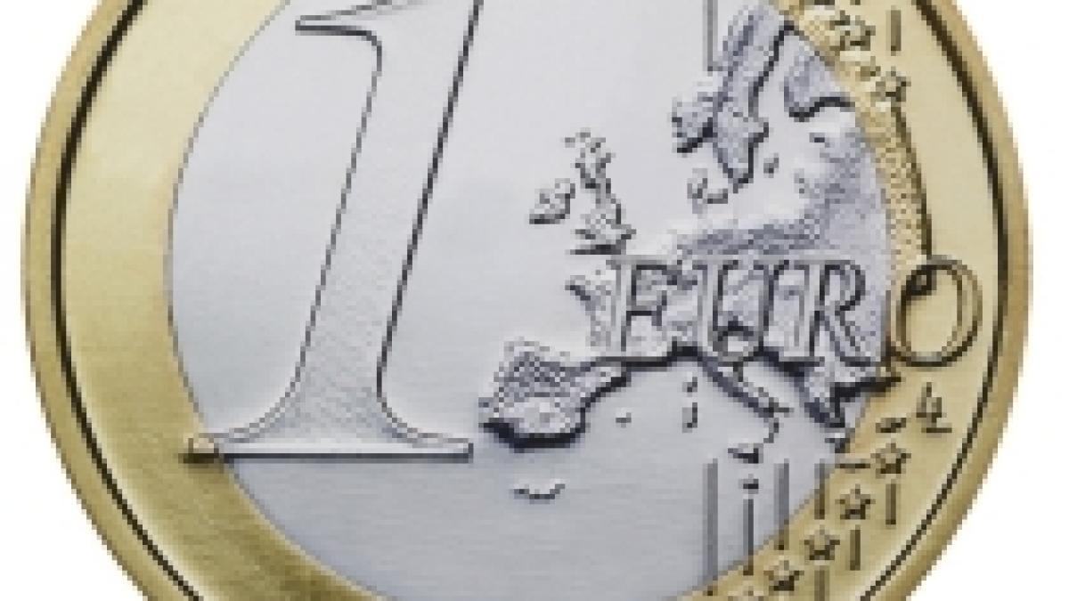 Analişti: Euro va atinge 4,28 lei în următoarele 6 luni