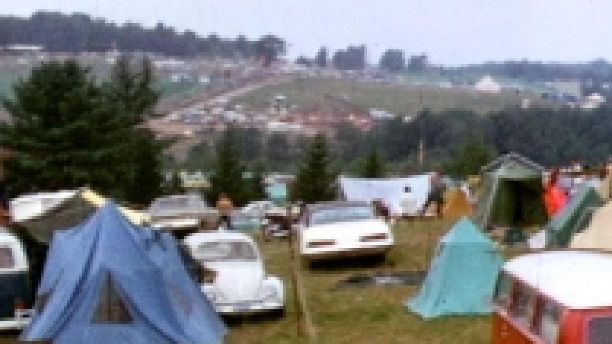 Woodstock după 40 de ani. Organizatorii au pus la dispoziţia publicului standuri cu mâncare