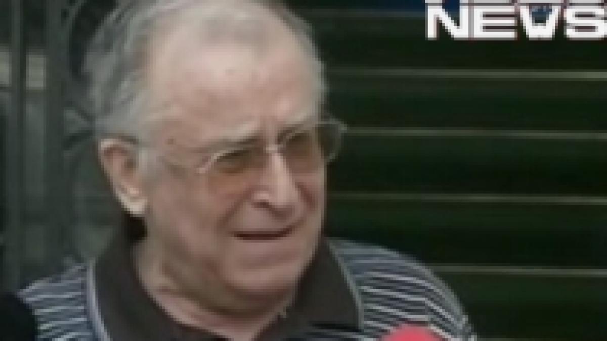 Ion Iliescu, înaintea şedinţei PSD:  ?Dă-o-n mă-sa de guvernare!? (VIDEO)