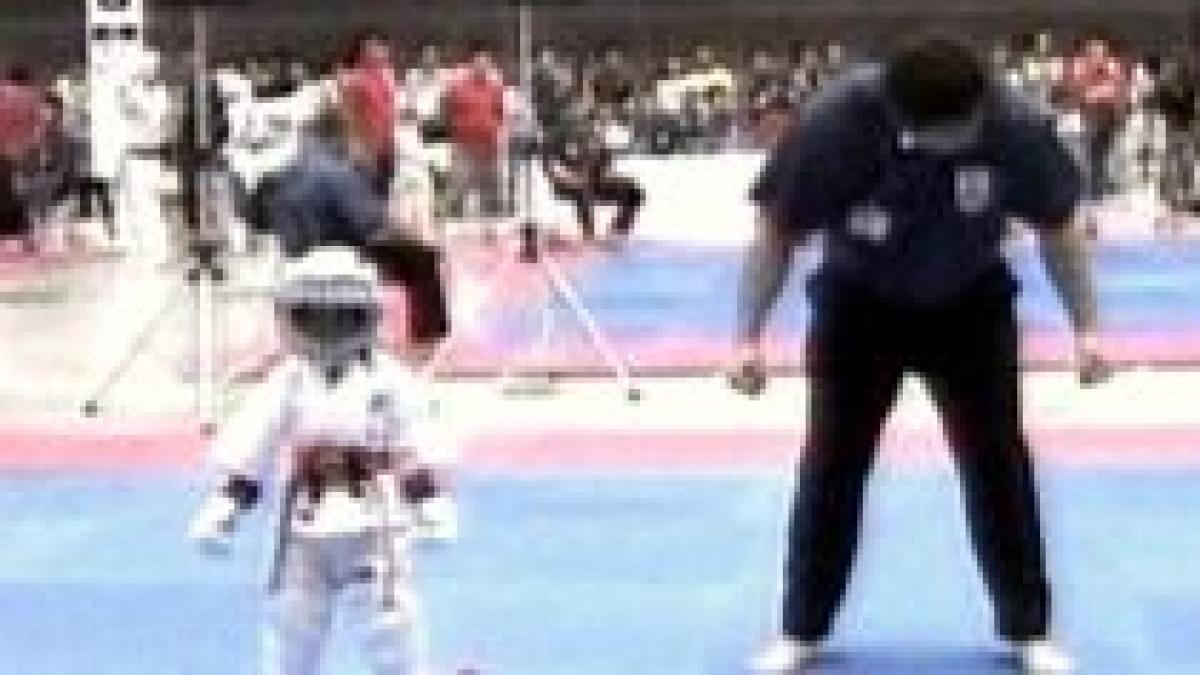 Campionat Mondial de Karate pentru copii, organizat la Tokyo (VIDEO)