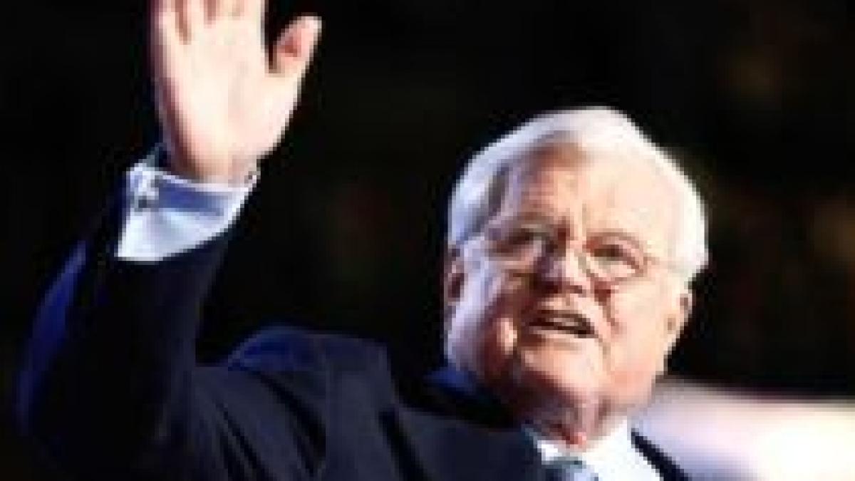 Ted Kennedy va fi înmormântat sâmbătă, alături de fraţii săi John şi Bobby