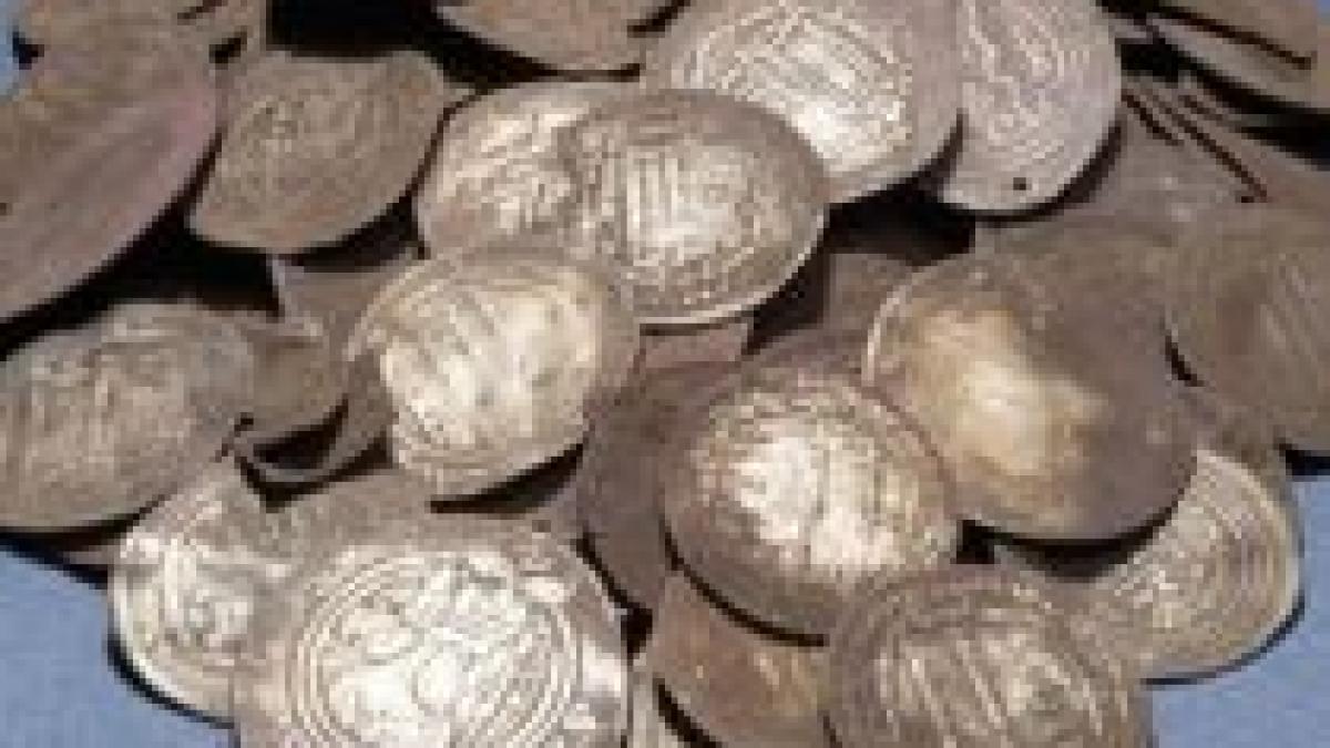 Tezaur viking, în valoare de aproape două milioane de euro, descoperit în Marea Britanie