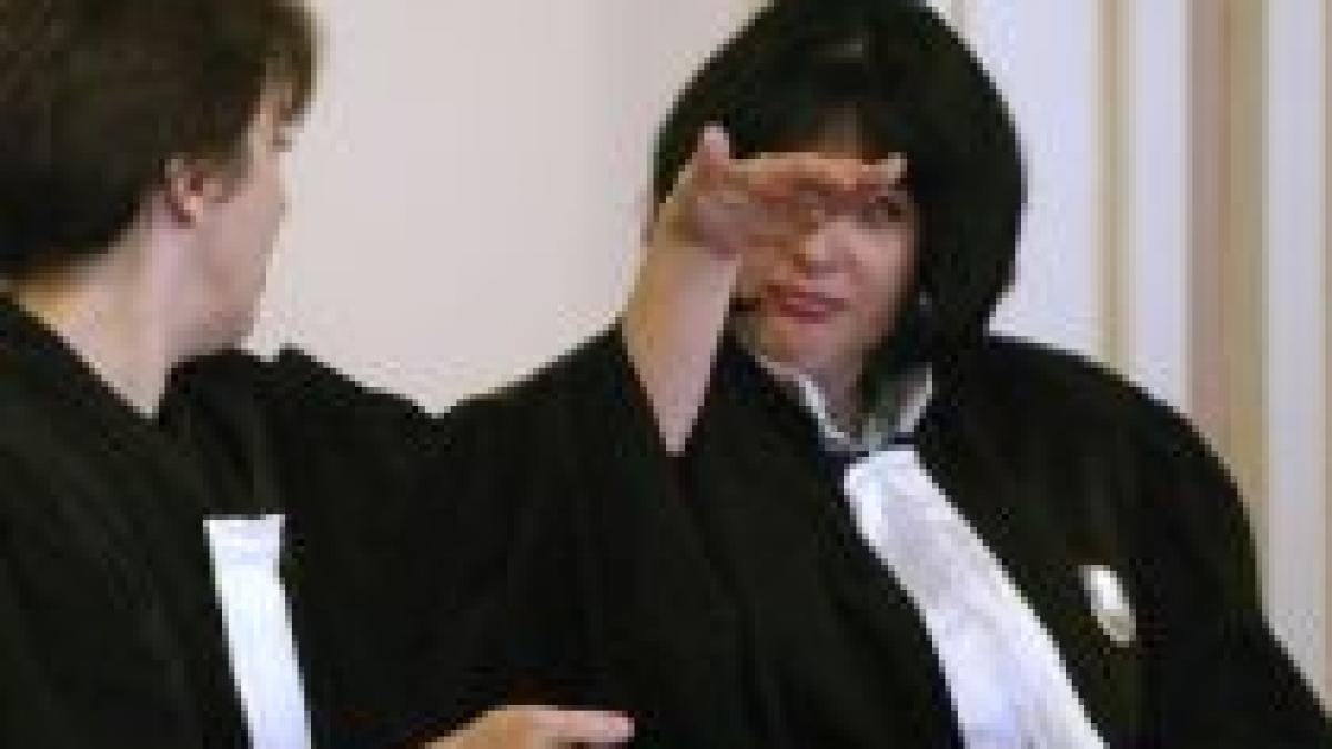 Magistraţii, invitaţi la consultări de Ministrul Justiţiei, Cătălin Predoiu