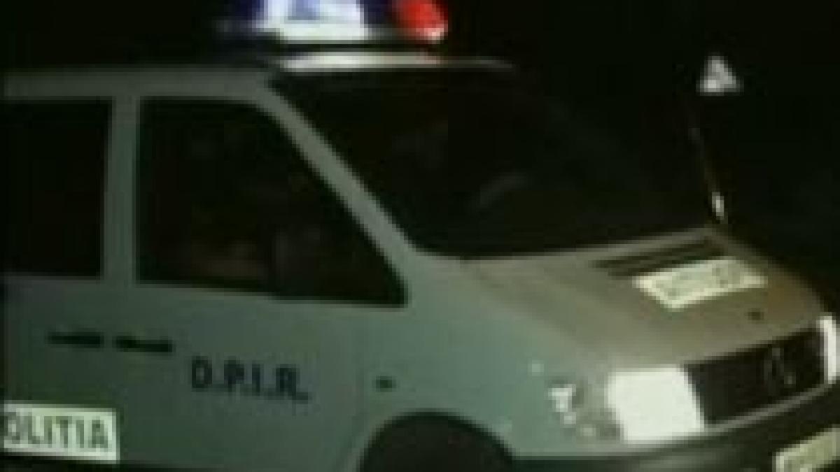 Scandal cu focuri de armă, în Dolj: Miza - un teren din localitatea Moţăţei (VIDEO)
