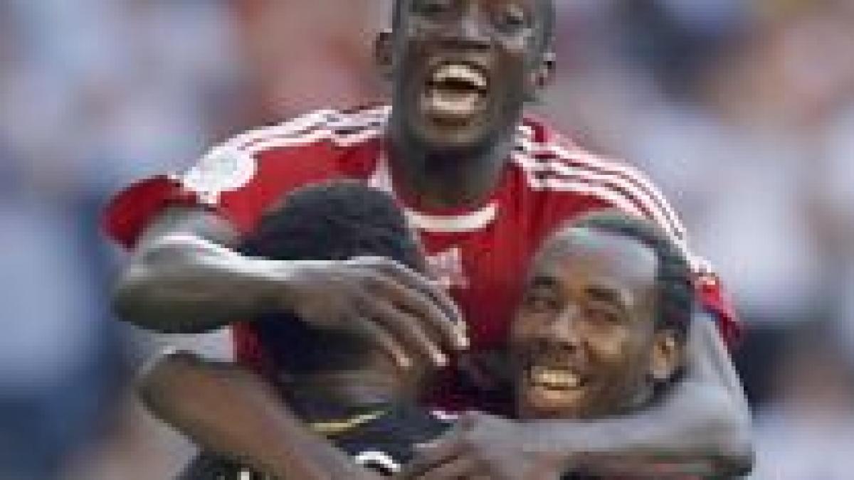 Veteranul Dwight Yorke va agăţa ghetele în cui, la 37 de ani