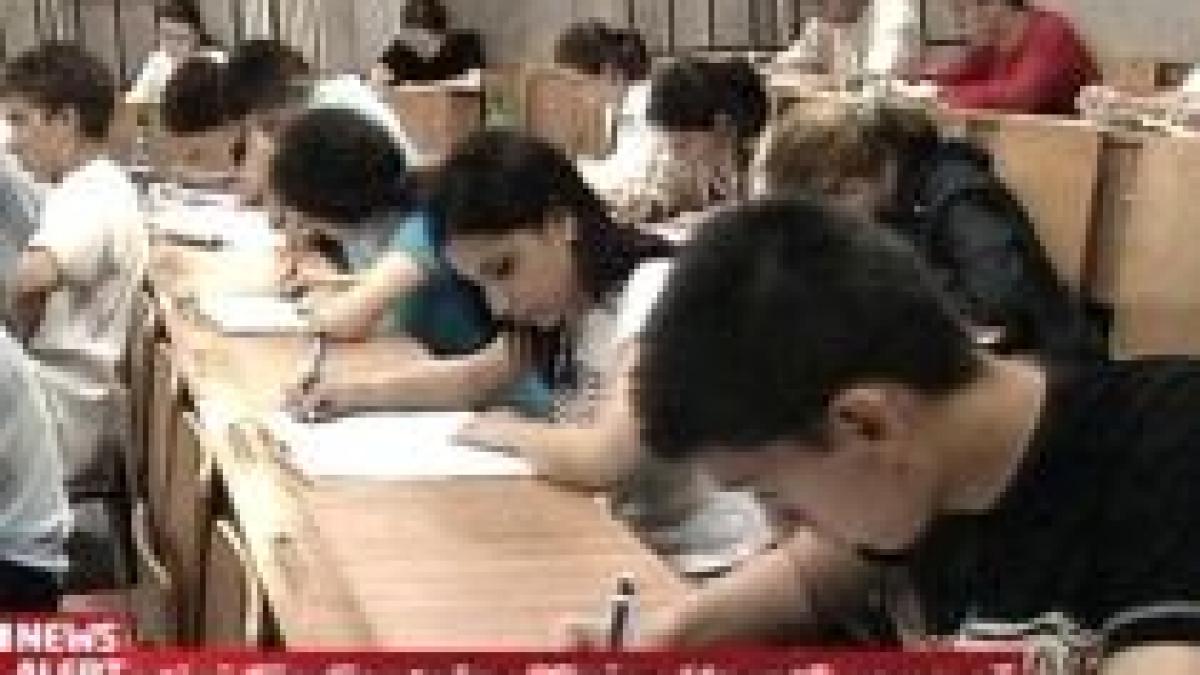 FEN le cere profesorilor să NU meargă luni la şcoală. Discursurile politicienilor, boicotate