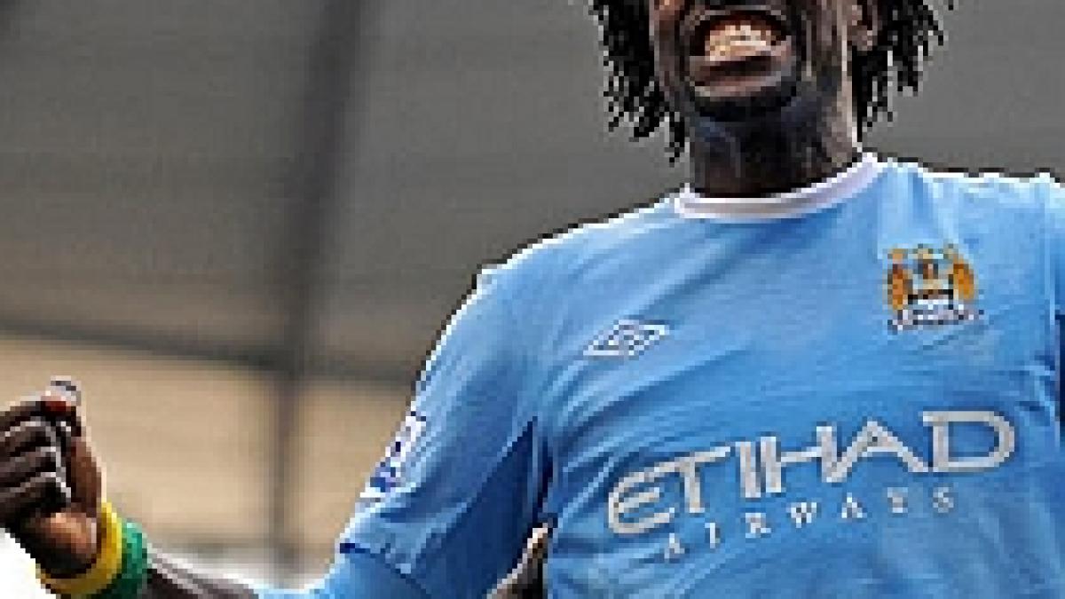 Manchester City -Arsenal 4 - 2. Adebayor riscă suspendarea după celebrarea golului pentru gazde. Rezultate Anglia. (VIDEO)
