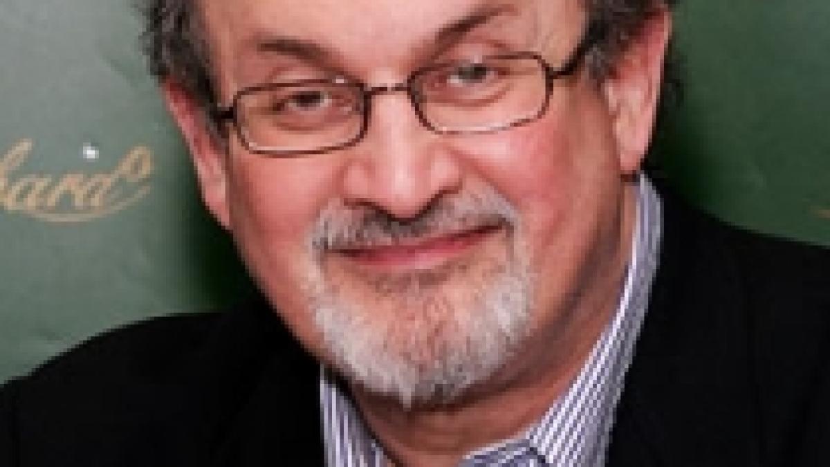 Scriitorul Salman Rushdie ar putea vizita România, în luna noiembrie