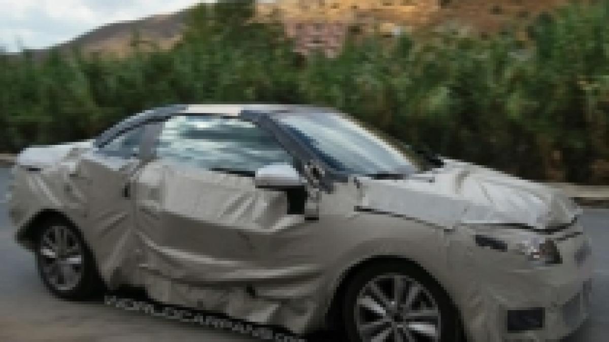 Renault Megane Coupe Convertible, pentru prima oară în fotografii spion 