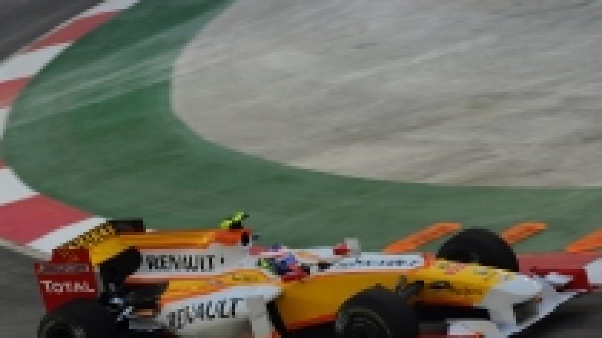 Piloţii echipei Renault F1 vor pilota în Piaţa Constituţiei din Capitală