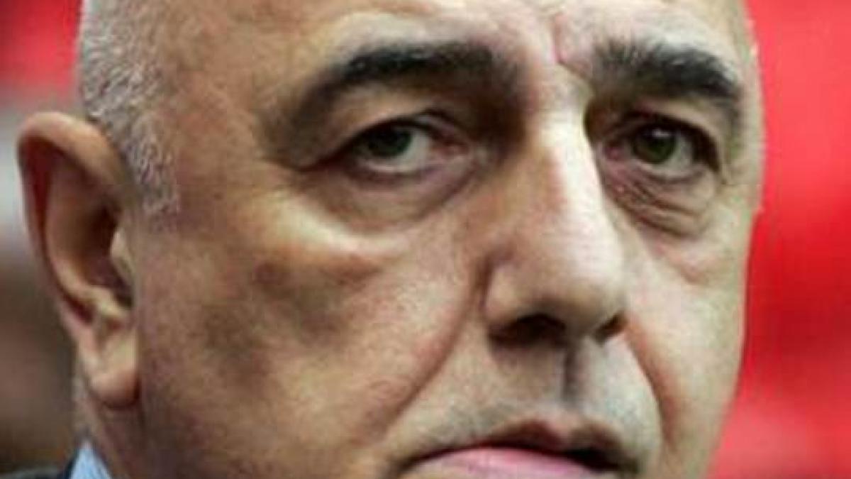 Galliani: Avem încredere în Leonardo. Antrenorul lui Milan, dezamăgit de înfrângerea cu Zurich