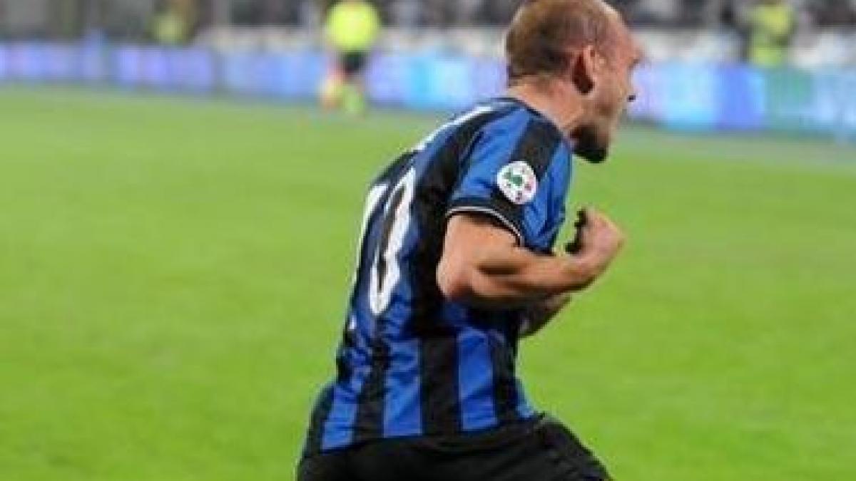 Sneijder înscrie primul gol pentru Inter şi aduce o victorie in extremis