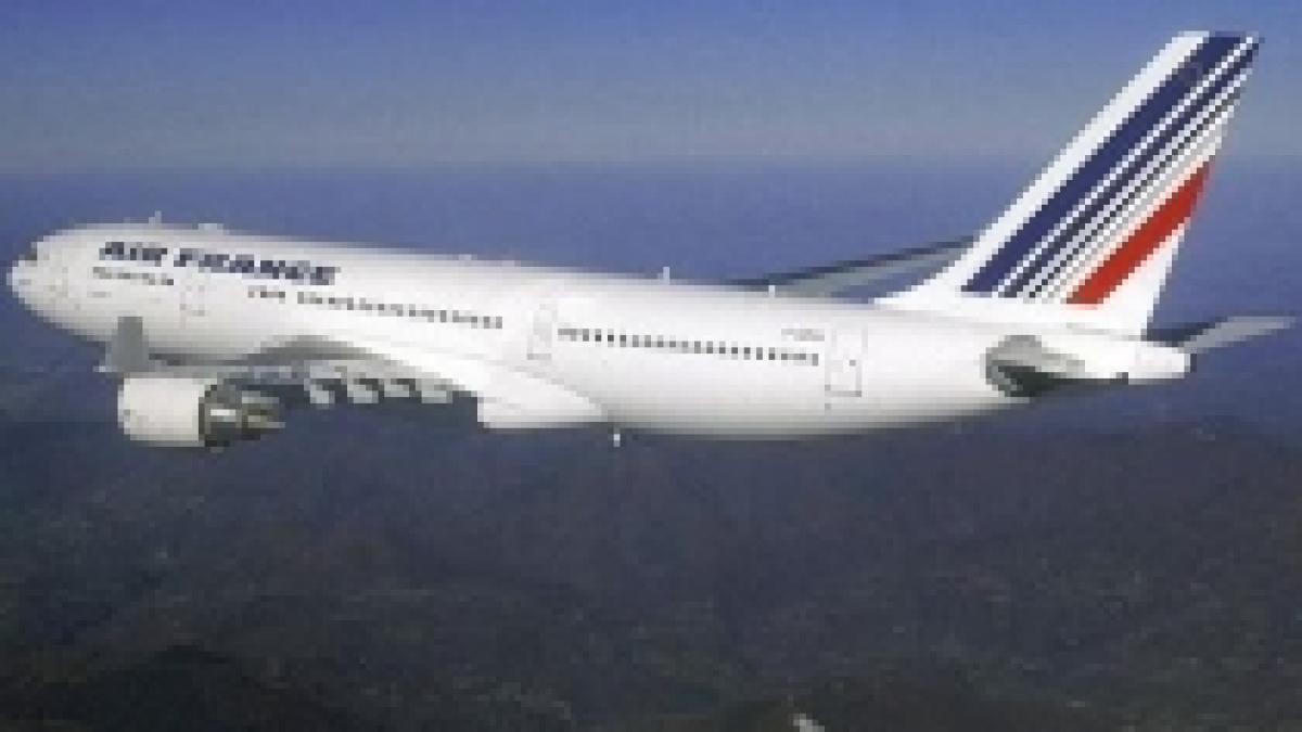 Un avion Air France a aterizat de urgenţă la Bucureşti, după ce un pasager a murit la bord