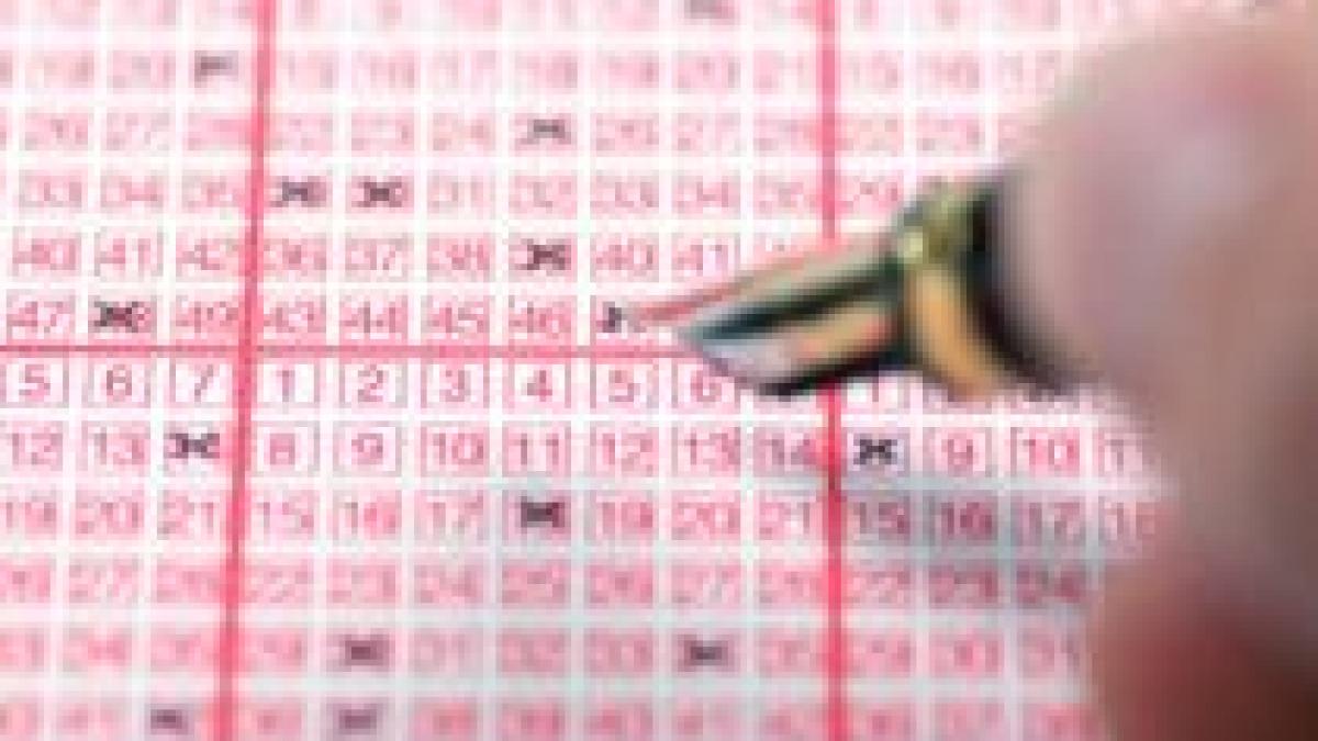 Un român de 29 de ani a câştigat opt milioane de euro la Loto, în Spania