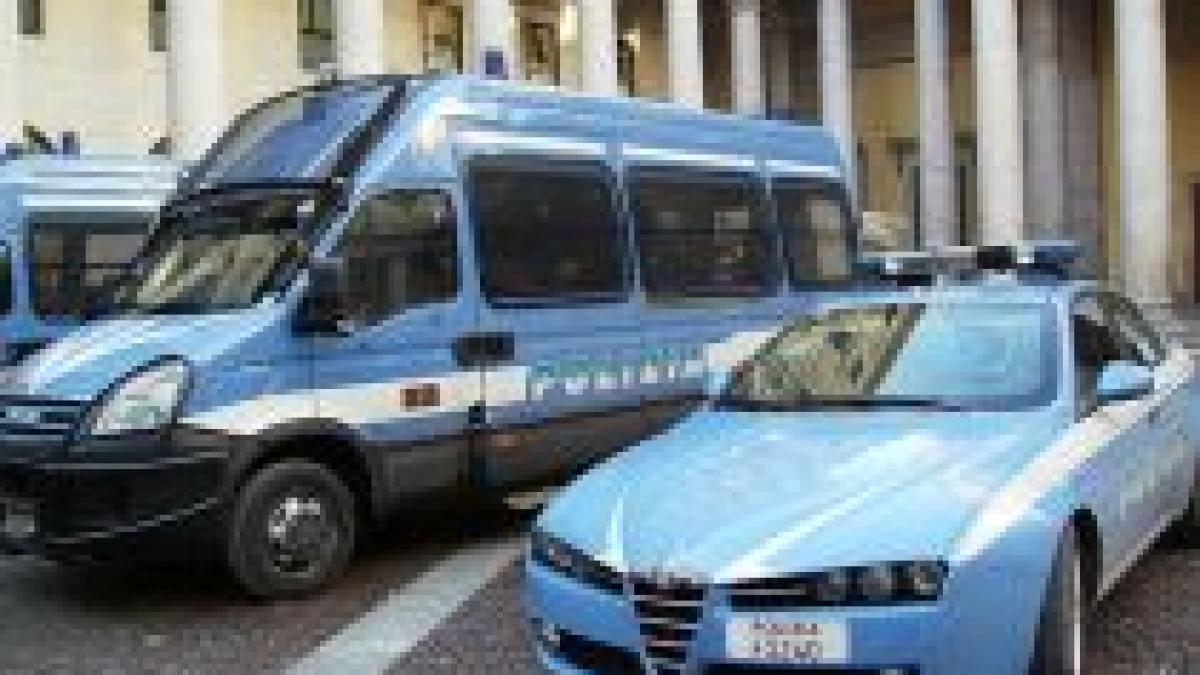 Milano. Atentat cu bombă, în faţa unei unităţi militare: Două persoane, rănite