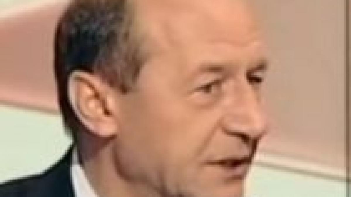 Traian Băsescu: Rămânem cu Guvernul Boc până după alegerile prezidenţiale (VIDEO)