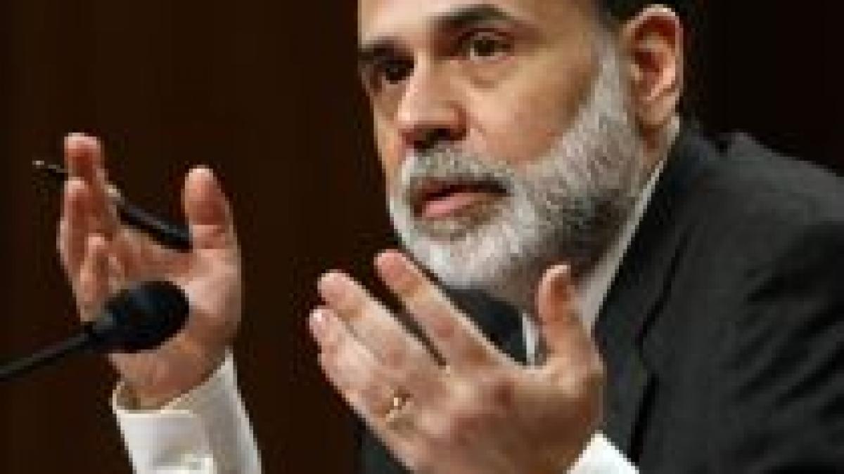 Bernanke: SUA trebuie să reducă deficitele foarte mari
