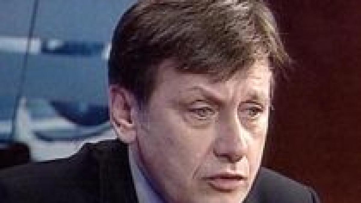 Antonescu, deranjat de acuzaţiile lui Băsescu: Iohannis nu e omul liberalilor. E un independent (VIDEO)