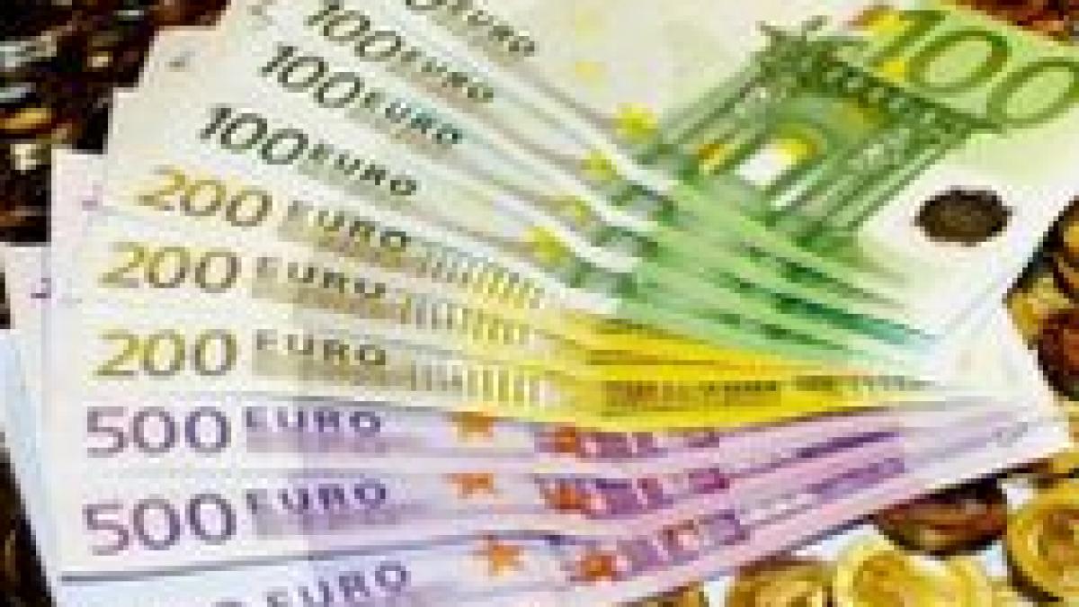 Ministerul Finanţelor ar putea împrumuta de la bănci 1,5 miliarde de euro