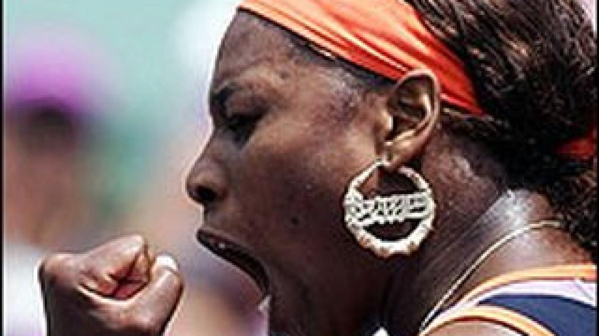 Serena Williams şi-a învins sora pentru a patra oară consecutiv şi a câştigat "Turneul Campioanelor"