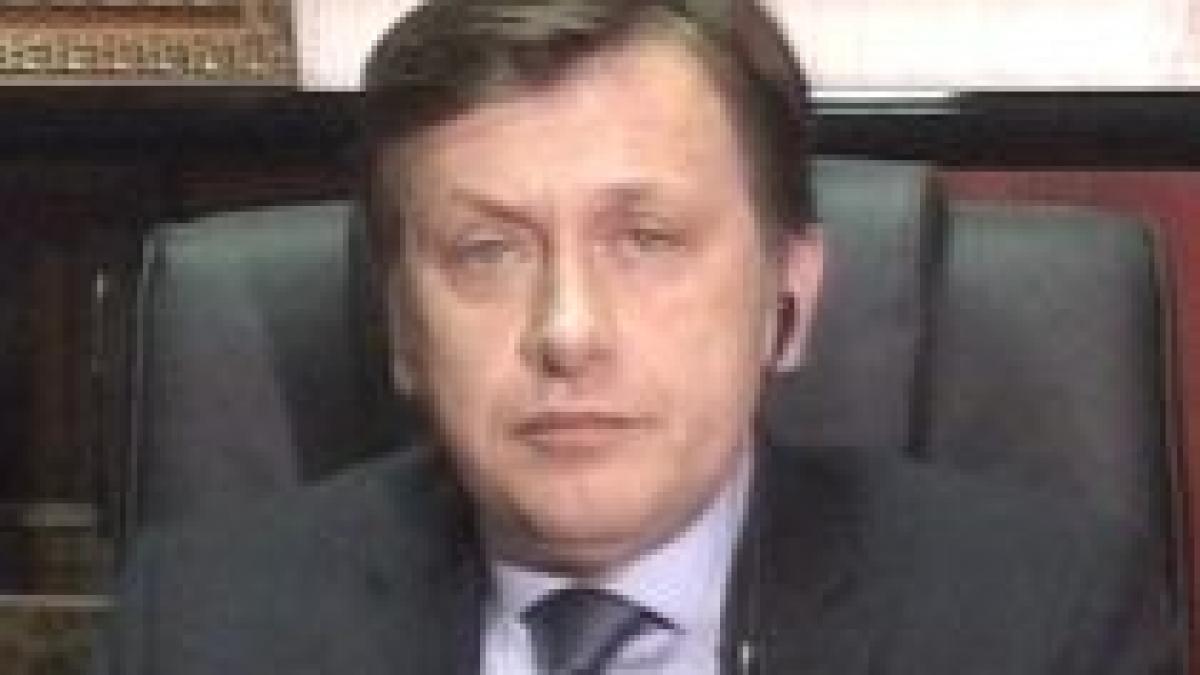 Antonescu: Băsescu m-a sunat, dar nu ca să mă invite la o dezbatere (VIDEO)