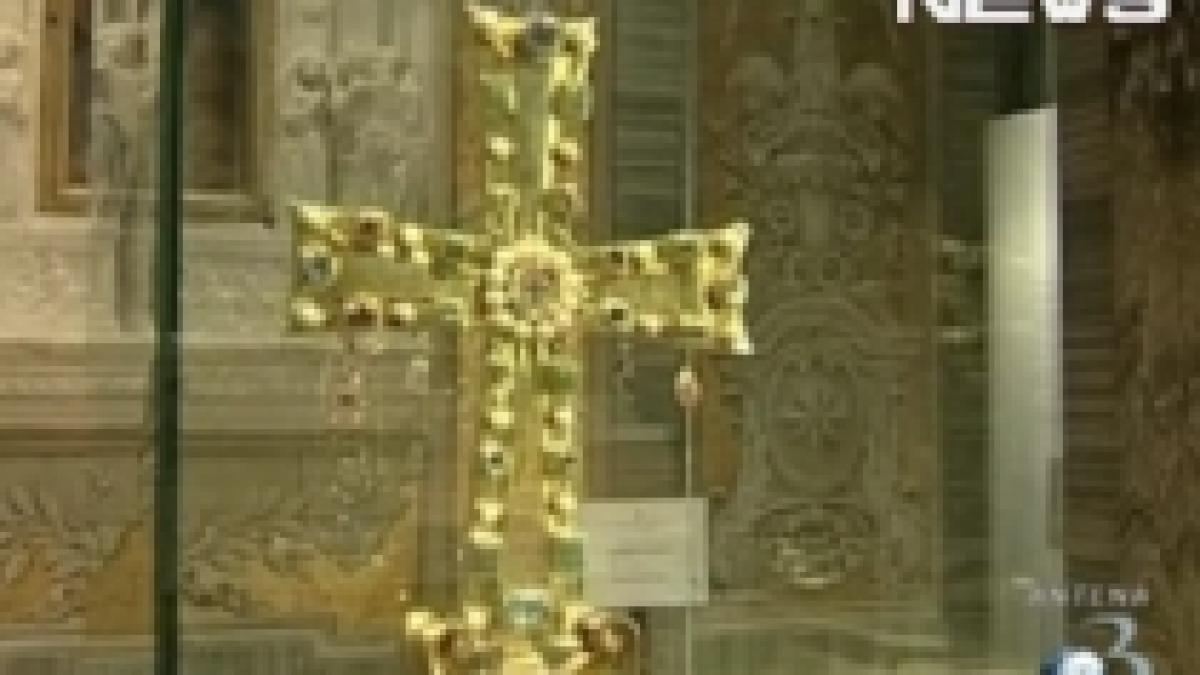 Crucea de la Vatican a fost restaurată (VIDEO)