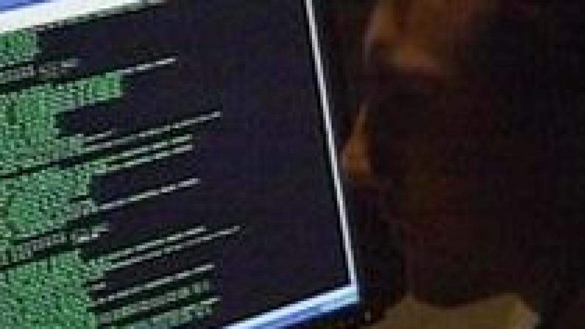 Hacker-ul român UNU a spart baza de date a producătorului de antiviruşi SYMANTEC