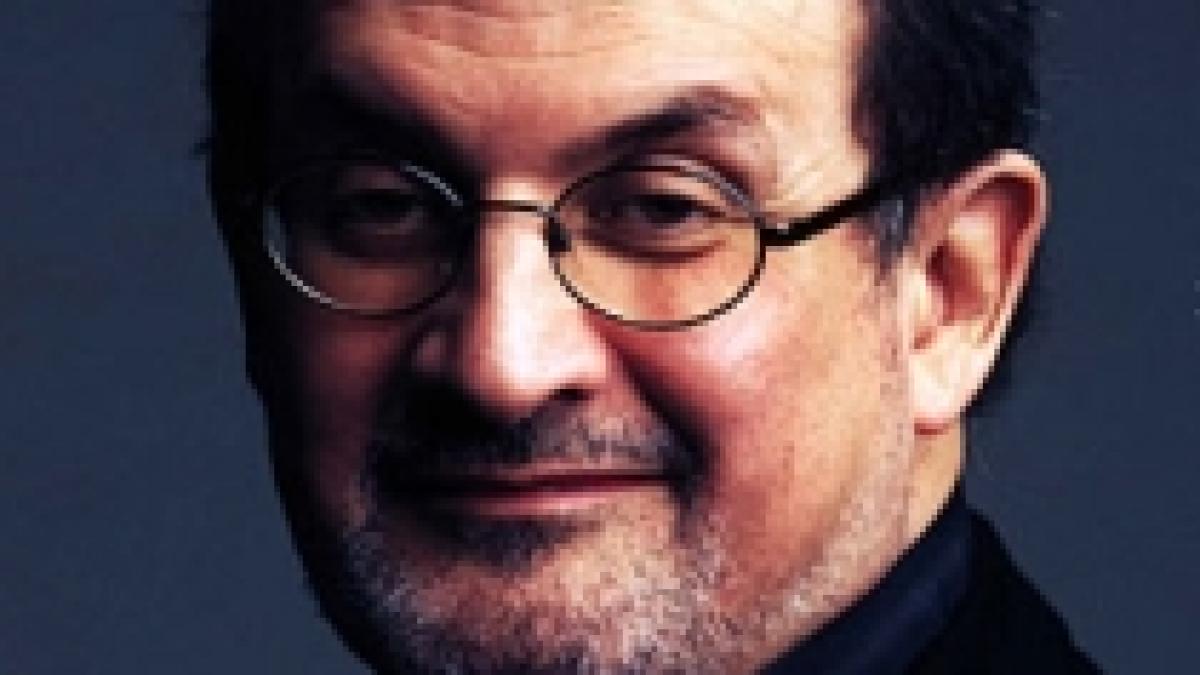 Salman Rushdie, autorul "Versetelor Satanice", a ajuns în România 