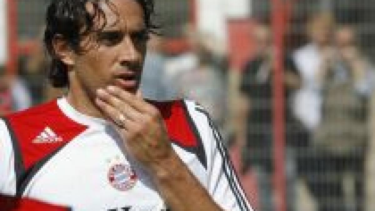 Luca Toni, suspendat de Bayern pentru că a declarat relaţia sa cu Van Gaal terminată