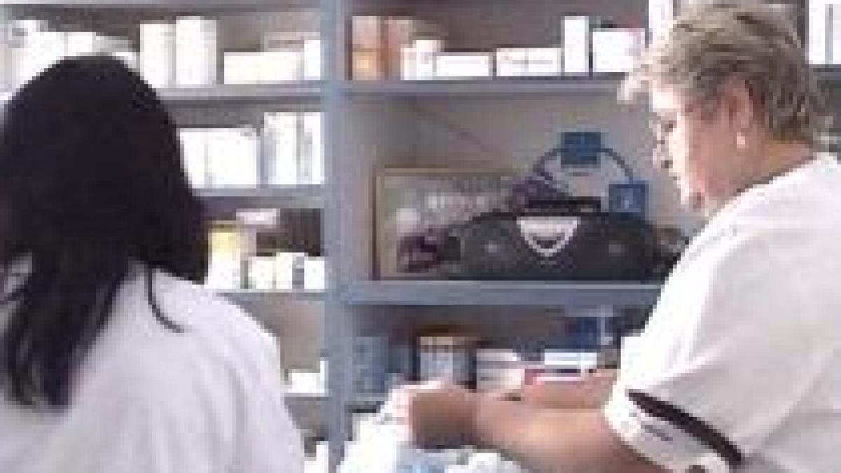 Sistemul de sănătate din România, în cădere liberă: Farmaciştii, în a doua zi de grevă japoneză (VIDEO)